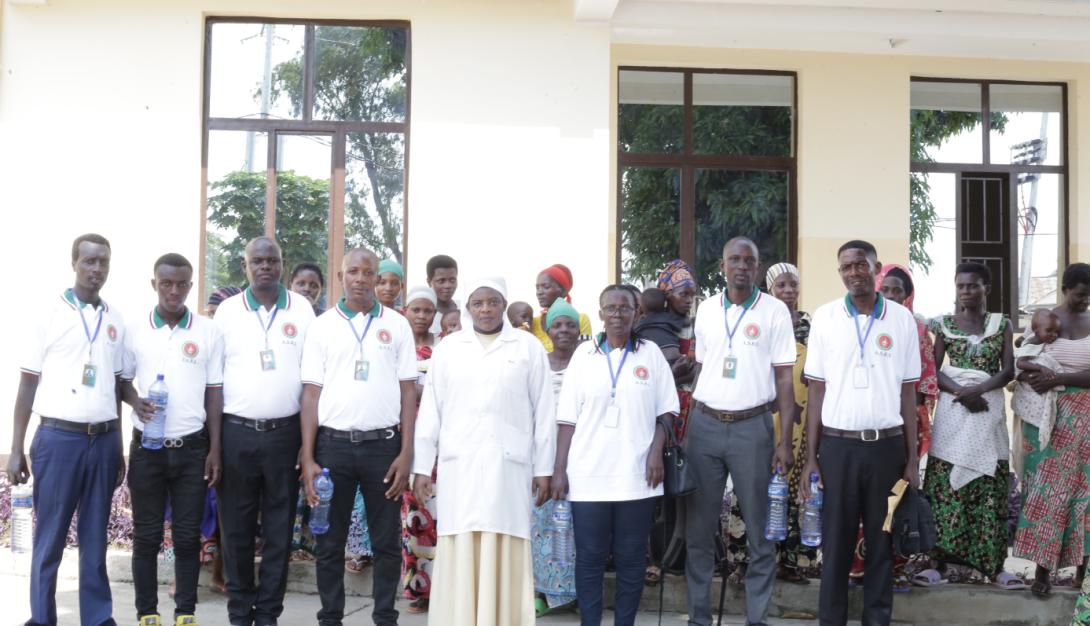 Le Directeur de l'Hôpital de District de Gihanga, Dr Soeur Yvonne NDAYIKIEZA, a souhaité la bienvenue aux participants à la formation sur l'hygiène qui s'est tenue en date du 24 février 2025
